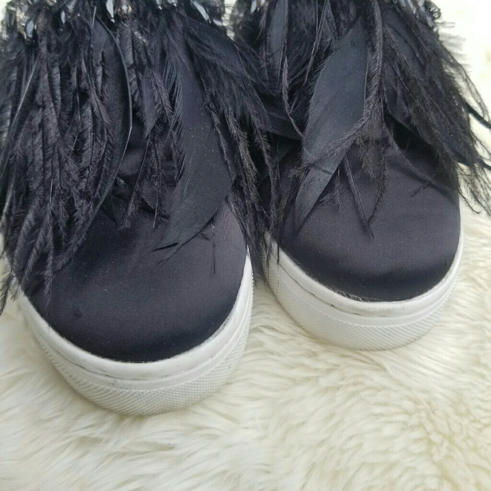 •SOLD• Sam Edelman crystal and feather slip on shoes 7.5 - Picture 4 of 7